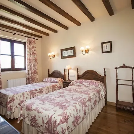 Costa Trasmiera Πανδοχείο